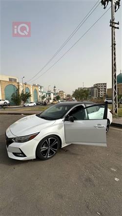 نیسان سێنترا